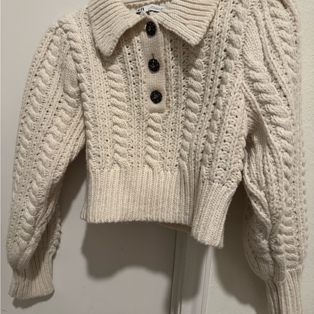 Zara Cream Cable Knit Sweater